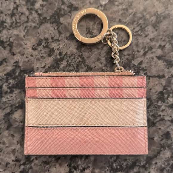 Victoria Secret card and coin holder EUC - Picture 2 of 6